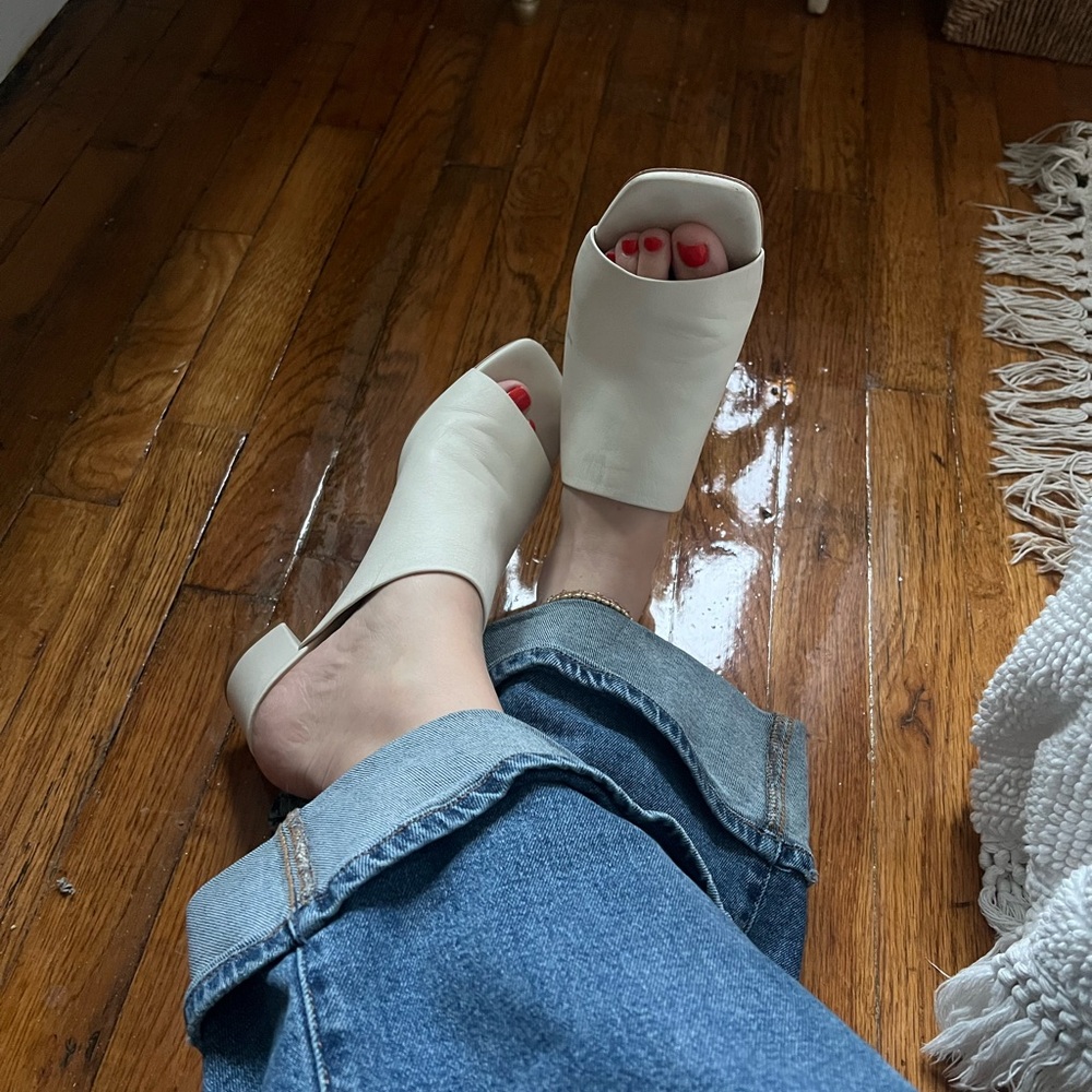 Everlane Women's Mule Sandals